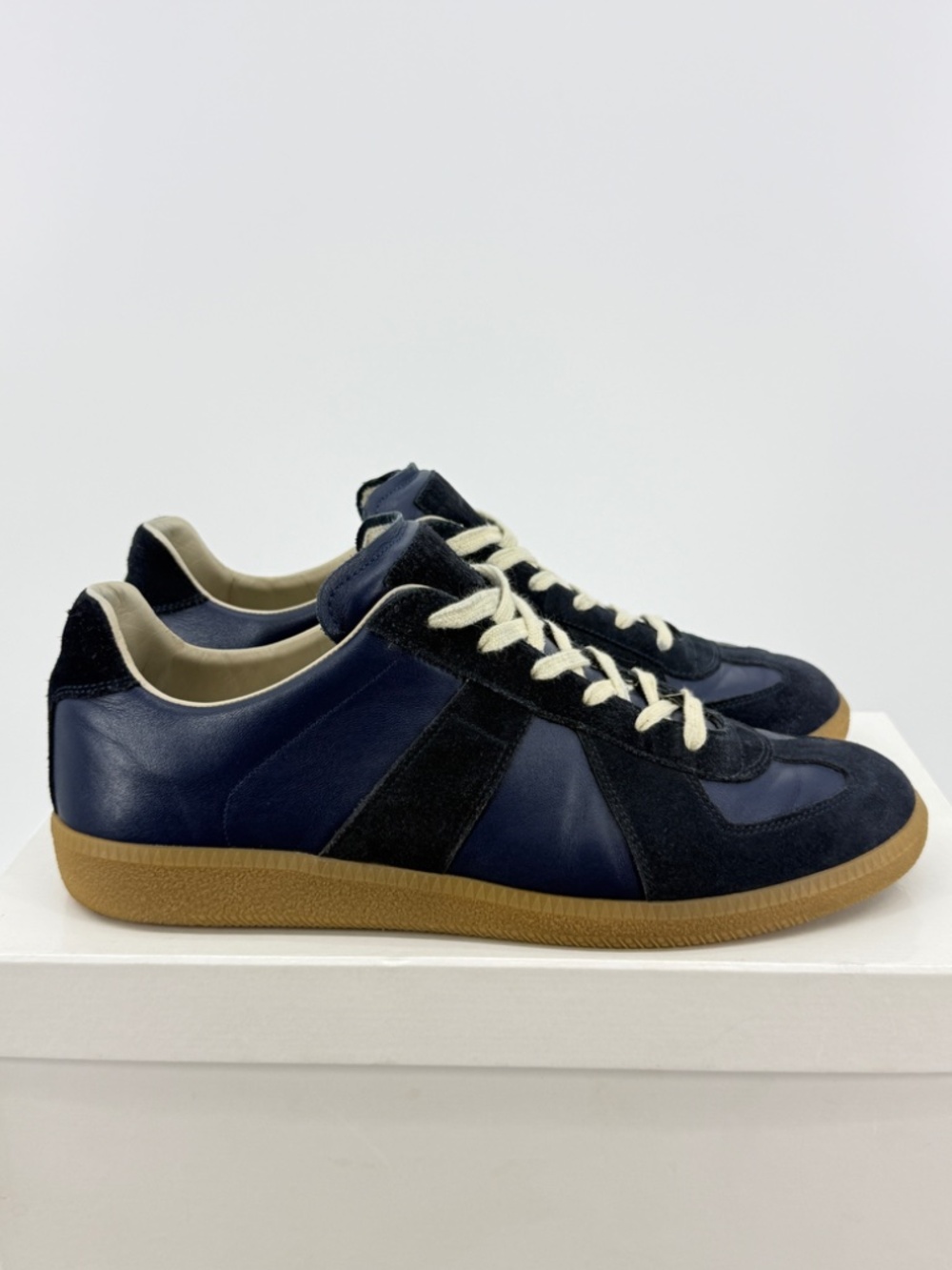 Maison Margiela GAT Low Navy Suede